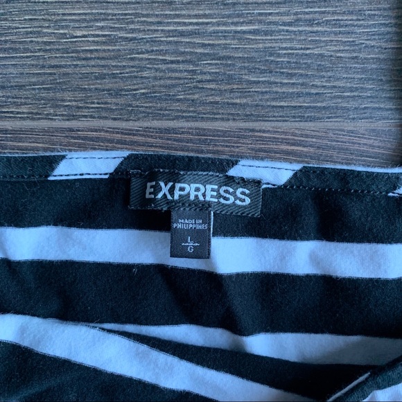 Express crop top - Picture 3 of 3